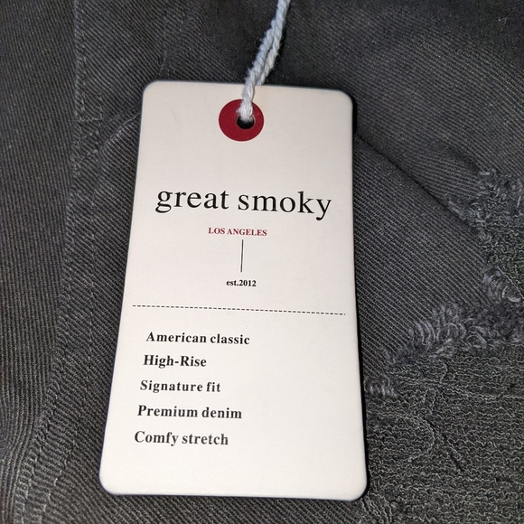 Great smokey Los Angeles distressed black denim shorts - Picture 3 of 14